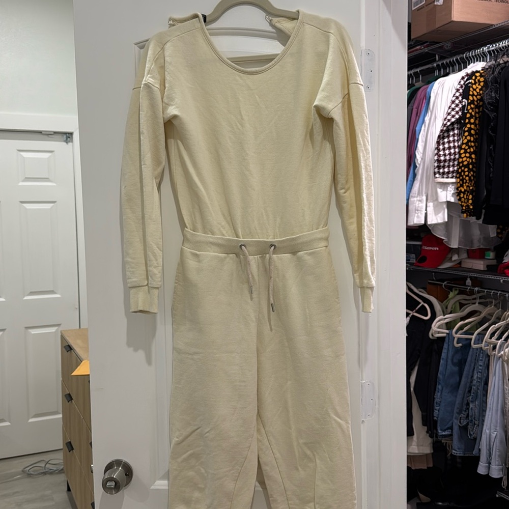 Nasty gal, sweat jumpsuit open back and cream